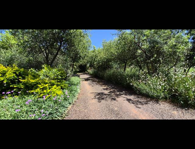 21HA SMALLHOLDING FOR SALE IN RUSTENBURG RURAL